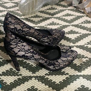 Giani Bernini Black Lace Heels